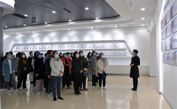 ����չ�緶 ������Ͷ��